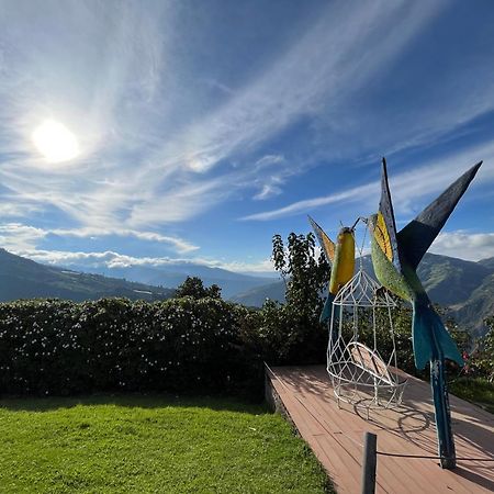 באניוס High-End Holiday Cabin - Tungurahua Hot Springs מראה חיצוני תמונה