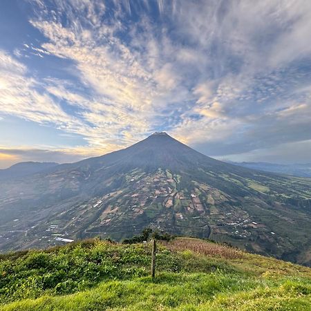 באניוס High-End Holiday Cabin - Tungurahua Hot Springs מראה חיצוני תמונה