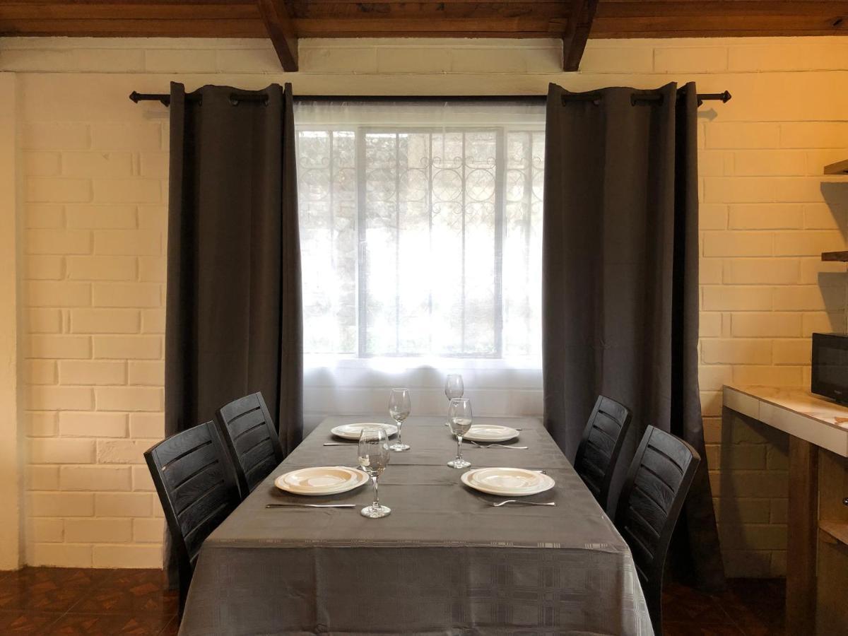 באניוס High-End Holiday Cabin - Tungurahua Hot Springs מראה חיצוני תמונה